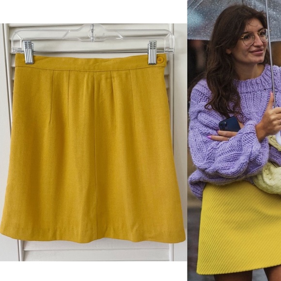 SOLD :: Vintage 90s Yellow Mini Skirt - Picture 5 of 10